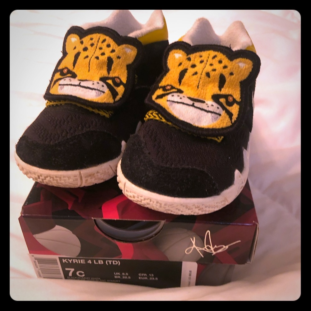 Toddler  Nike’s size 7, Kyrie Irving special